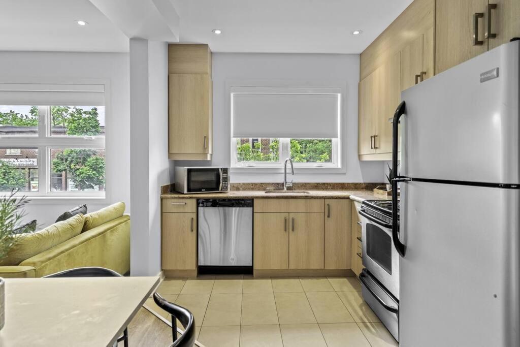 Stylish 2 Bedroom Haven By Jean Talon Market Montréal Eksteriør bilde